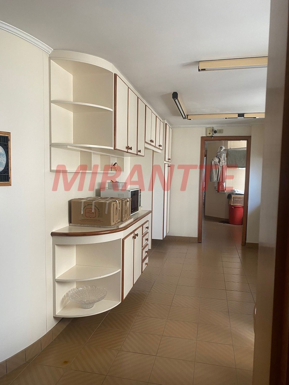 Apartamento de 260m² com 4 quartos em Santana