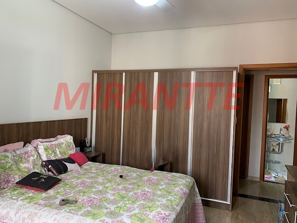 Casa terrea de 180m² com 2 quartos em Vila Aurora