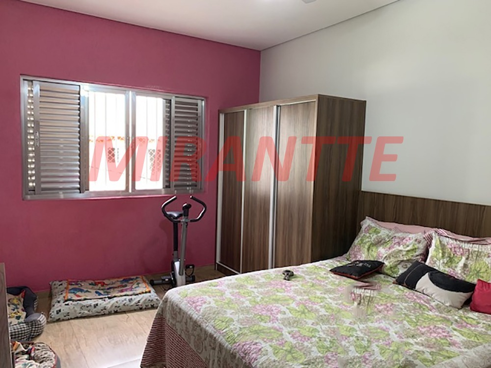 Casa terrea de 180m² com 2 quartos em Vila Aurora