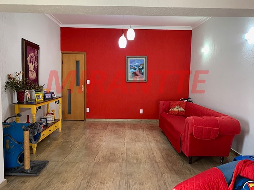 Casa terrea de 180m² com 2 quartos em Vila Aurora