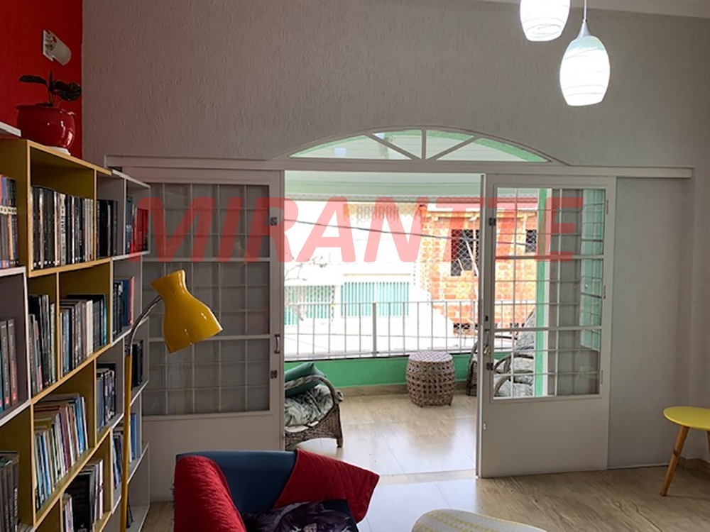 Casa terrea de 180m² com 2 quartos em Vila Aurora