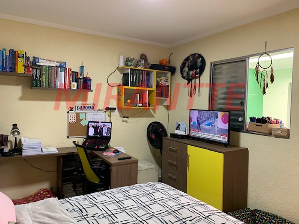 Casa terrea de 180m² com 2 quartos em Vila Aurora