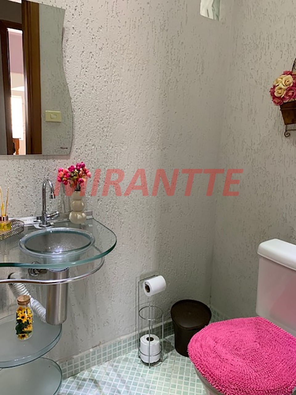 Casa terrea de 180m² com 2 quartos em Vila Aurora