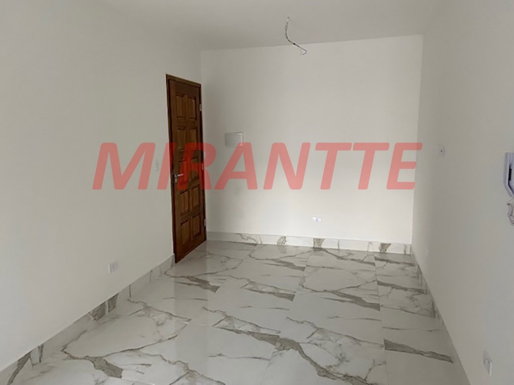 Cond. fechado de 35m² com 1 quartos em Vila Roque