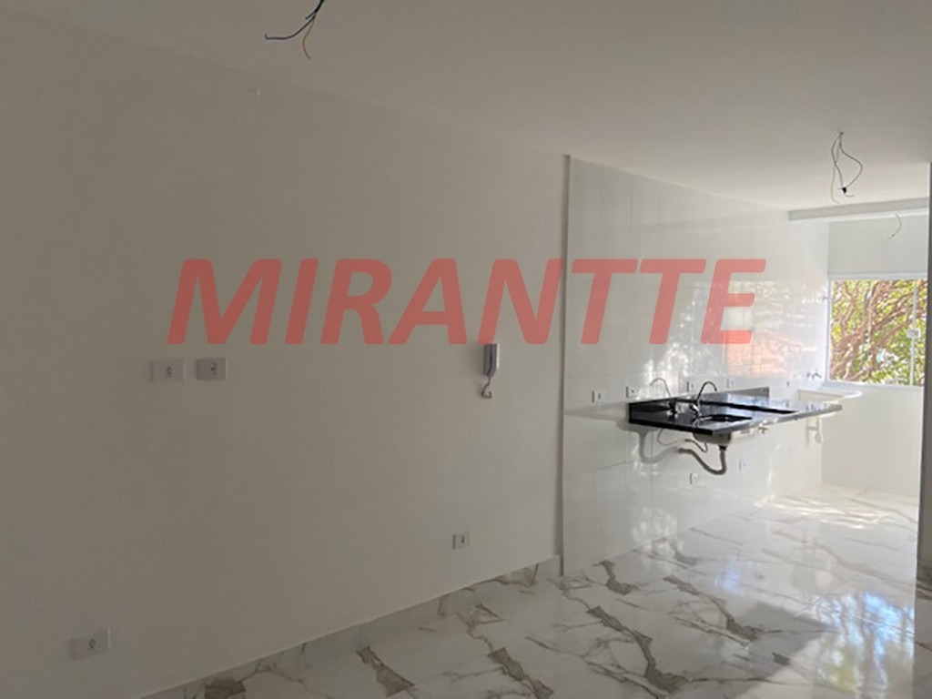 Cond. fechado de 35m² com 1 quartos em Vila Roque