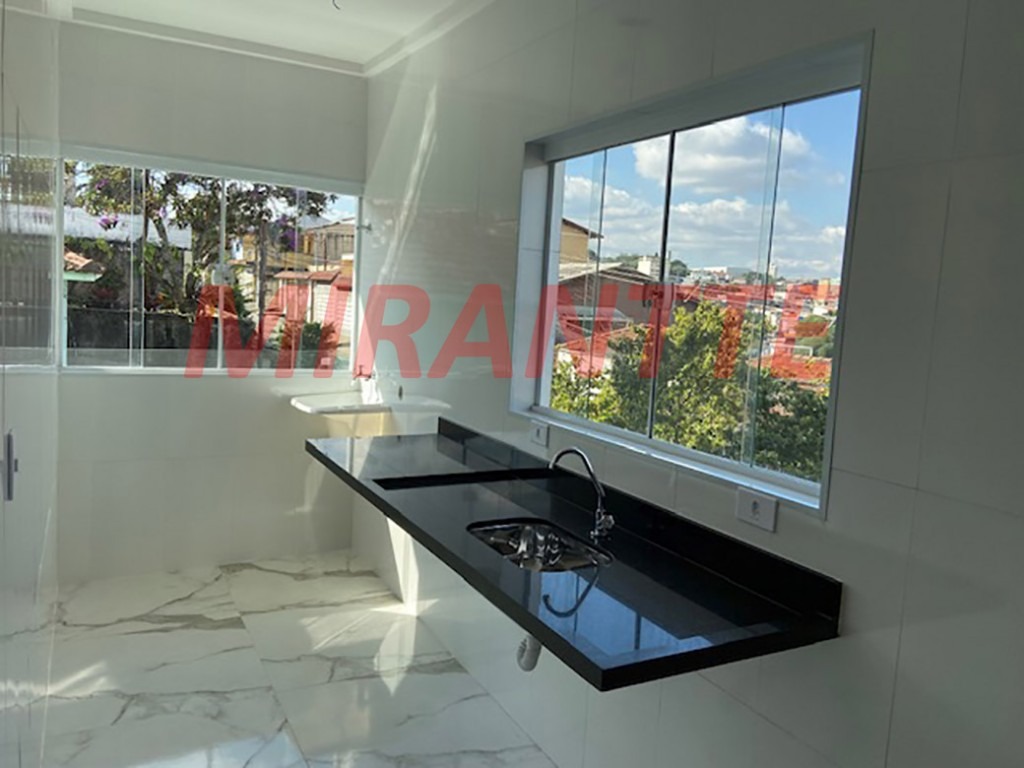 Cond. fechado de 35m² com 1 quartos em Vila Roque