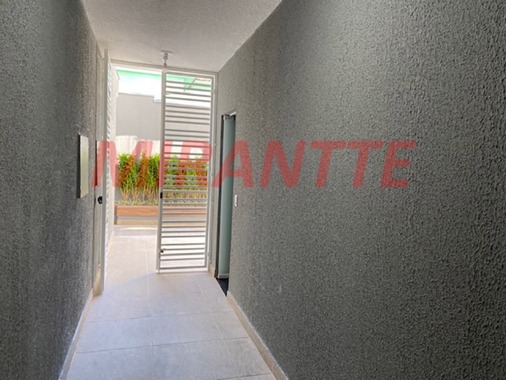 Cond. fechado de 35m² com 1 quartos em Vila Roque
