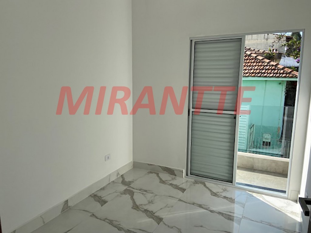 Cond. fechado de 35m² com 1 quartos em Vila Roque