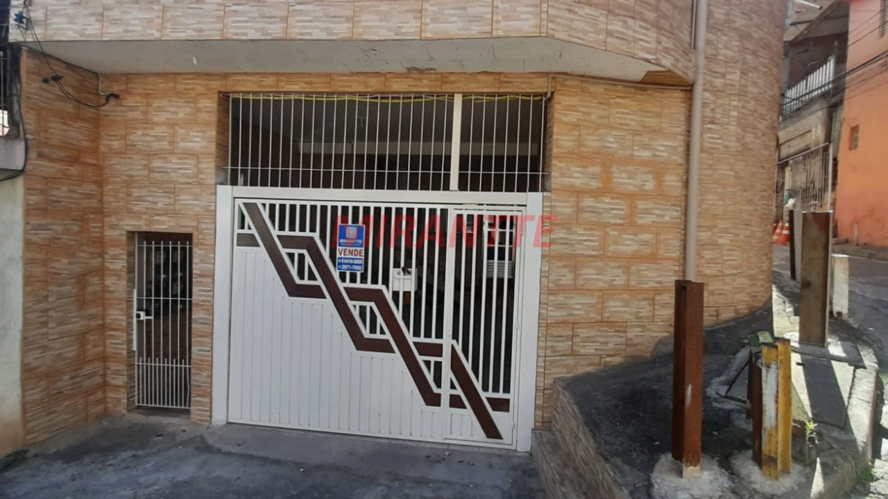 Sobrado de 300m² com 15 quartos em Vila Zat