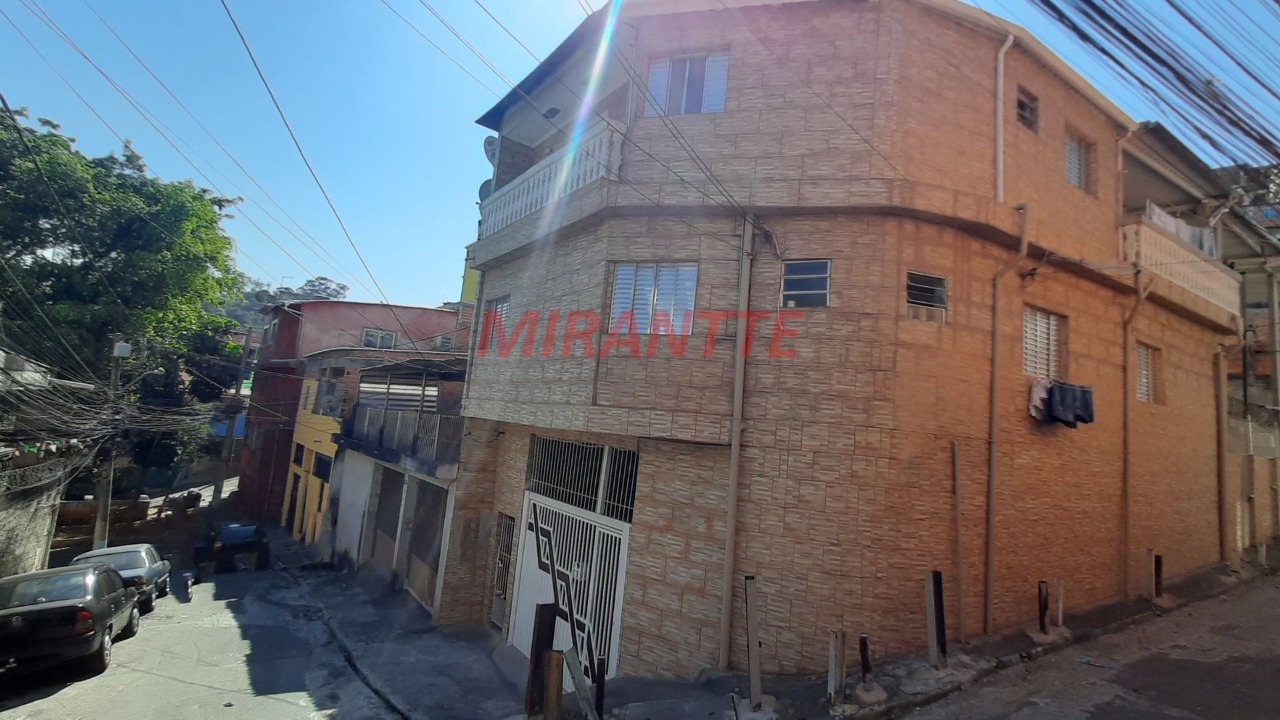 Sobrado de 300m² com 15 quartos em Vila Zat