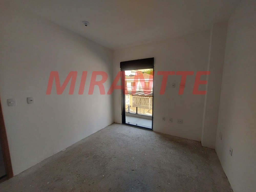 Sobrado de 212m² com 3 quartos em Parada Inglesa