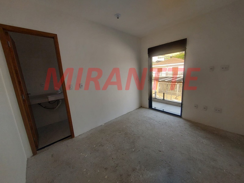 Sobrado de 212m² com 3 quartos em Parada Inglesa