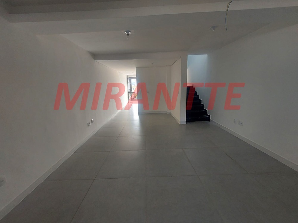 Sobrado de 212m² com 3 quartos em Parada Inglesa