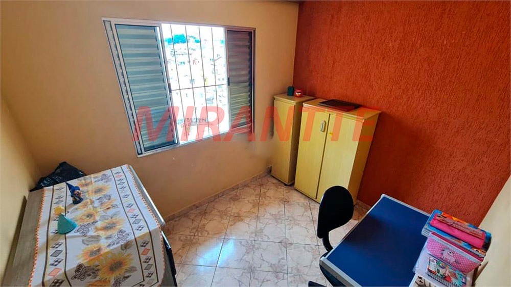 Sobrado de 200m² com 4 quartos em Parada Inglesa