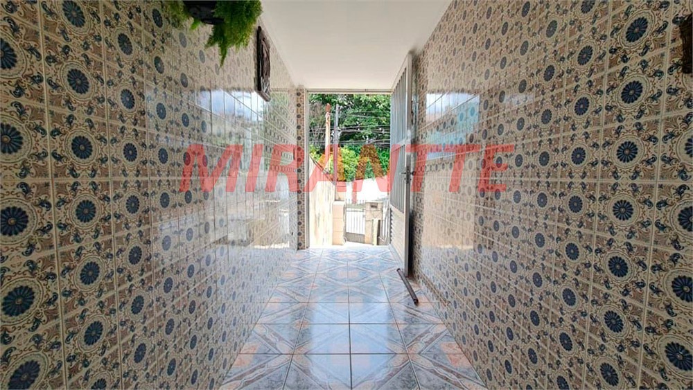 Sobrado de 200m² com 4 quartos em Parada Inglesa