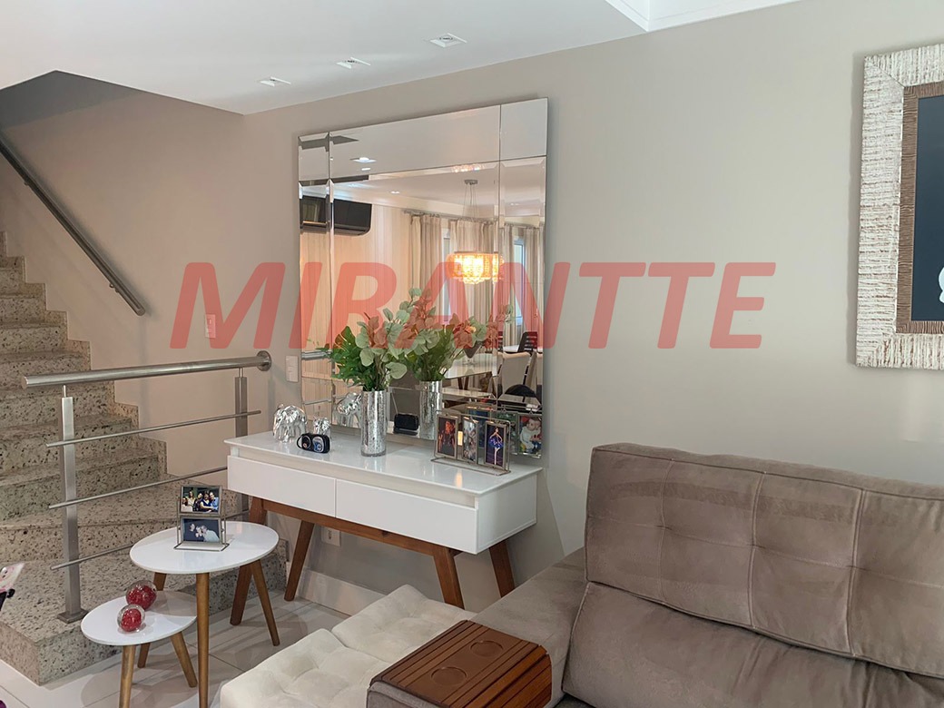 Cond. fechado de 350m² com 4 quartos em Tremembe