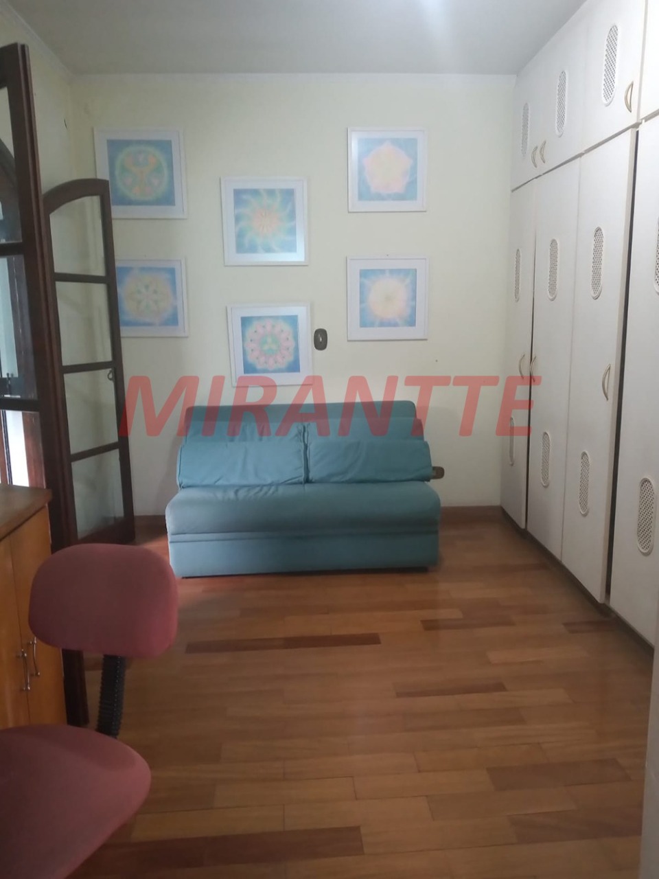 Sobrado de 300m² com 4 quartos em Vila Amelia