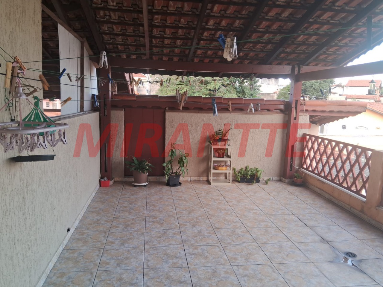 Sobrado de 250m² com 2 quartos em Vila Sirena