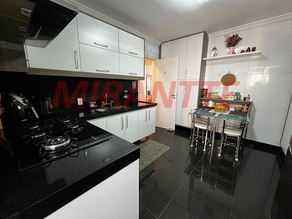 Apartamento de 119m² com 4 quartos em Santa Teresinha