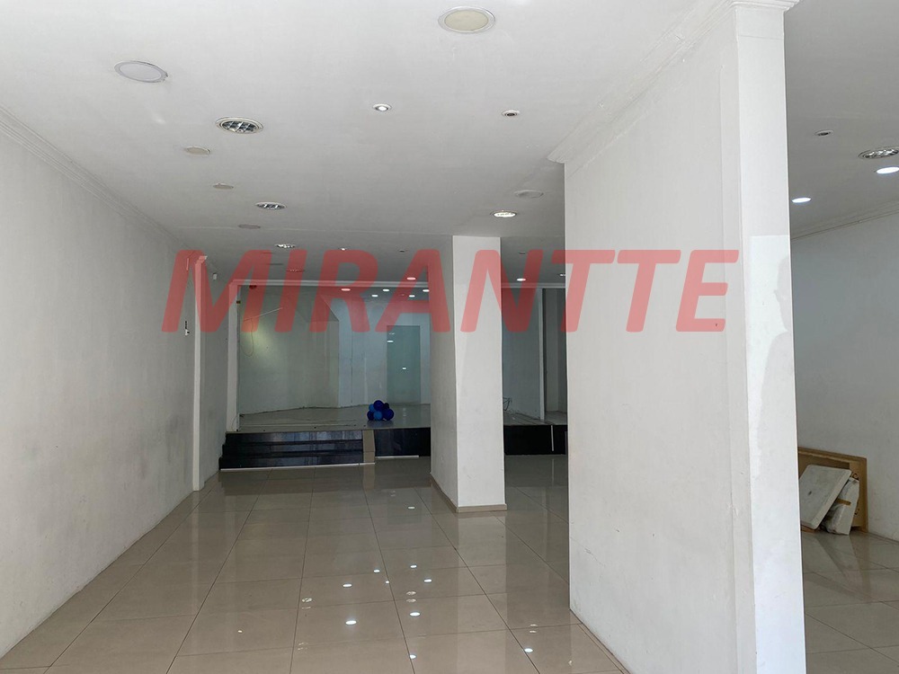 Comercial de 180m² em Santana