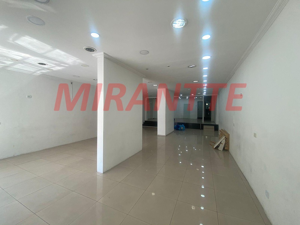 Comercial de 180m² em Santana