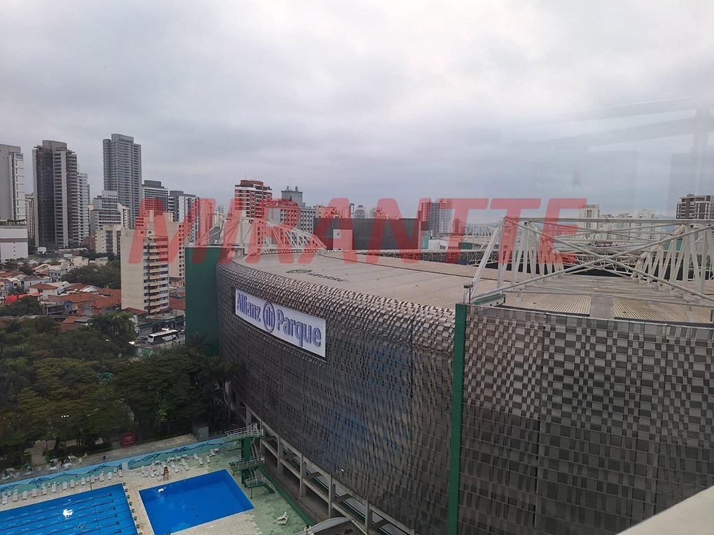 Apartamento de 131m² com 3 quartos em Perdizes