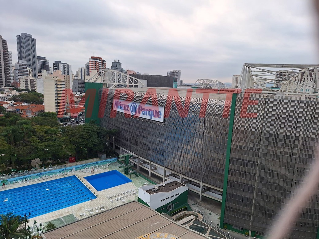 Apartamento de 131m² com 3 quartos em Perdizes