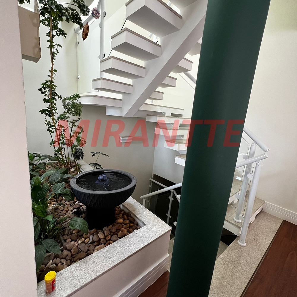 Casa terrea de 494m² com 3 quartos em Santana