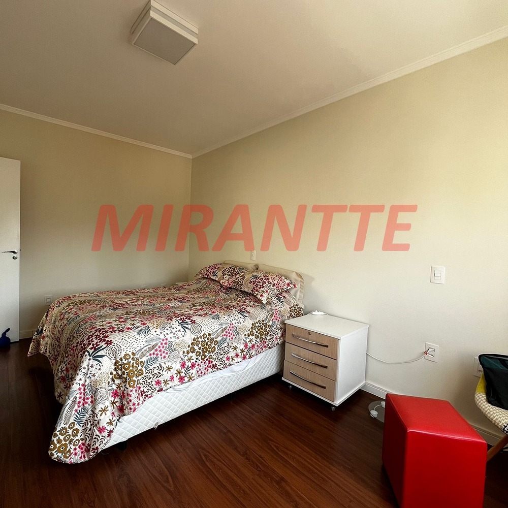 Casa terrea de 494m² com 3 quartos em Santana