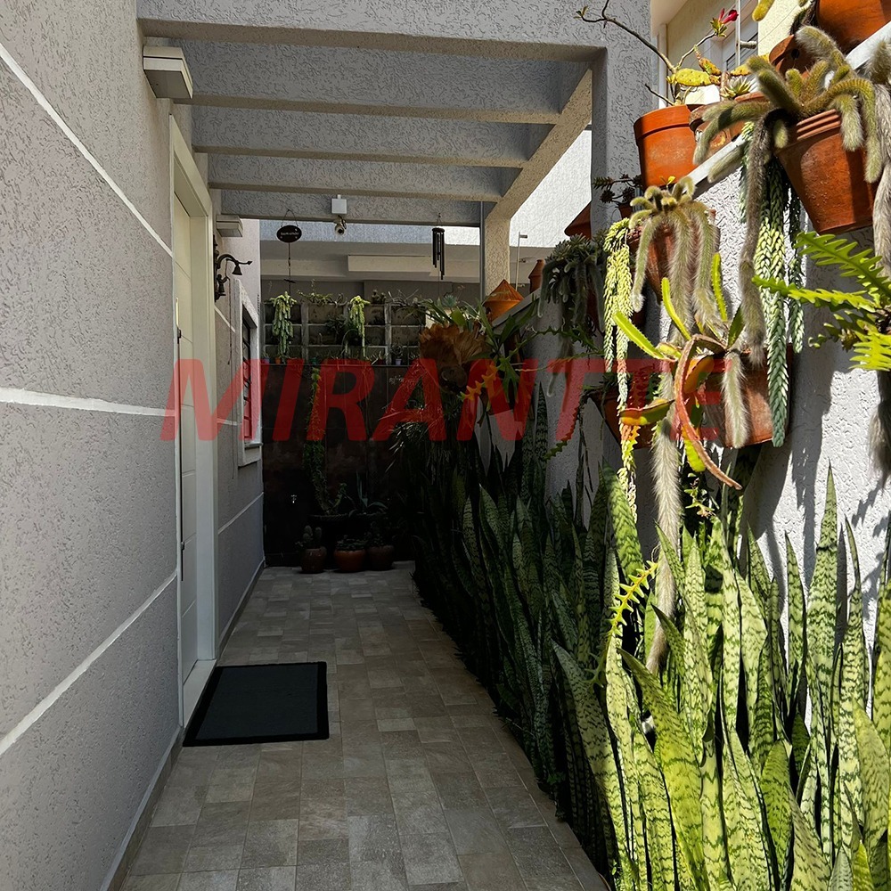 Casa terrea de 494m² com 3 quartos em Santana