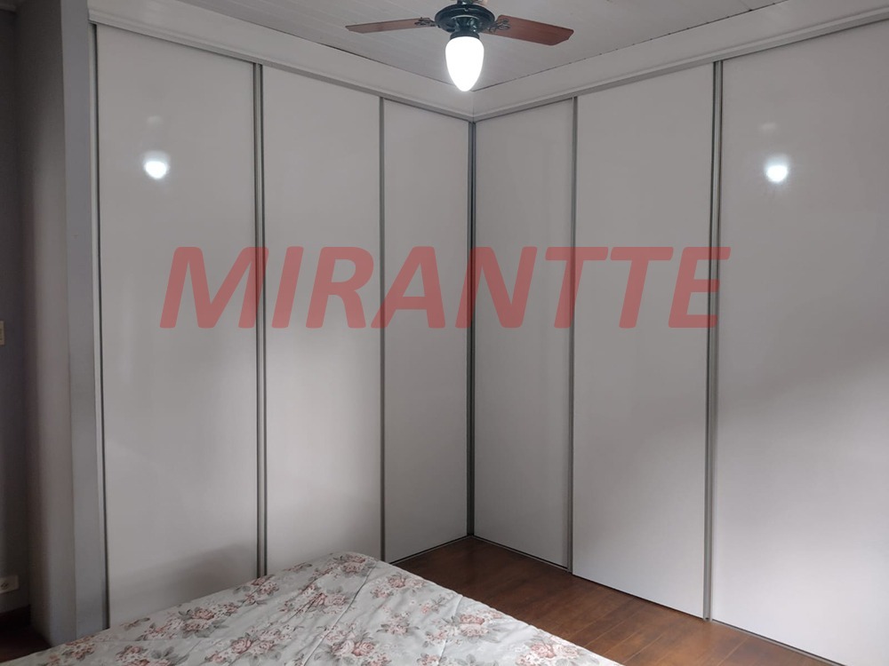 Casa terrea de 131m² com 4 quartos em Santana