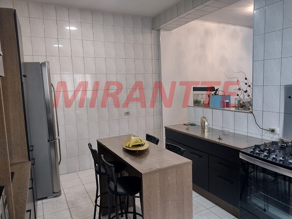 Casa terrea de 131m² com 4 quartos em Santana
