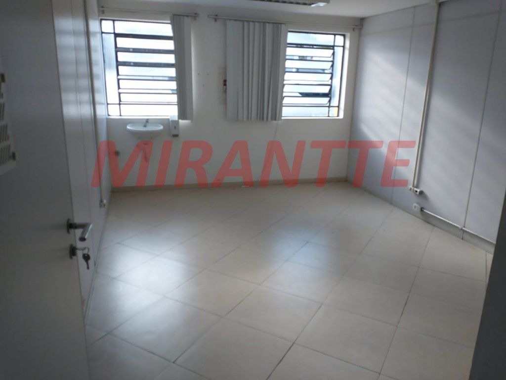 Comercial de 3500m² em Imirim