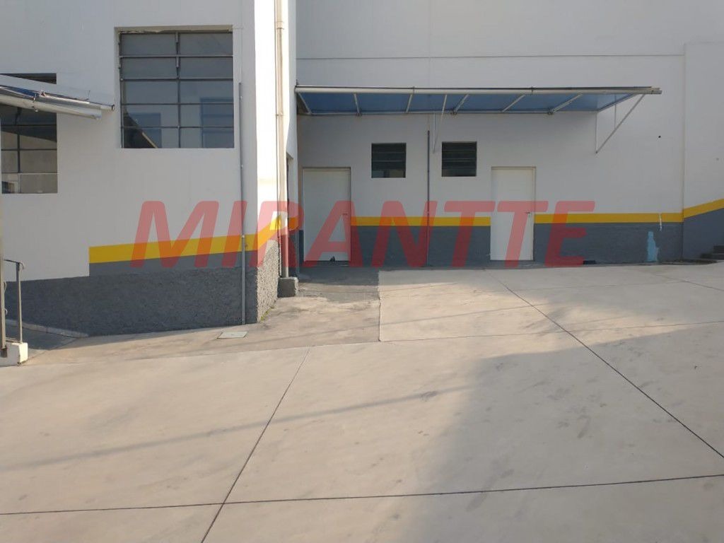 Comercial de 3500m² em Imirim