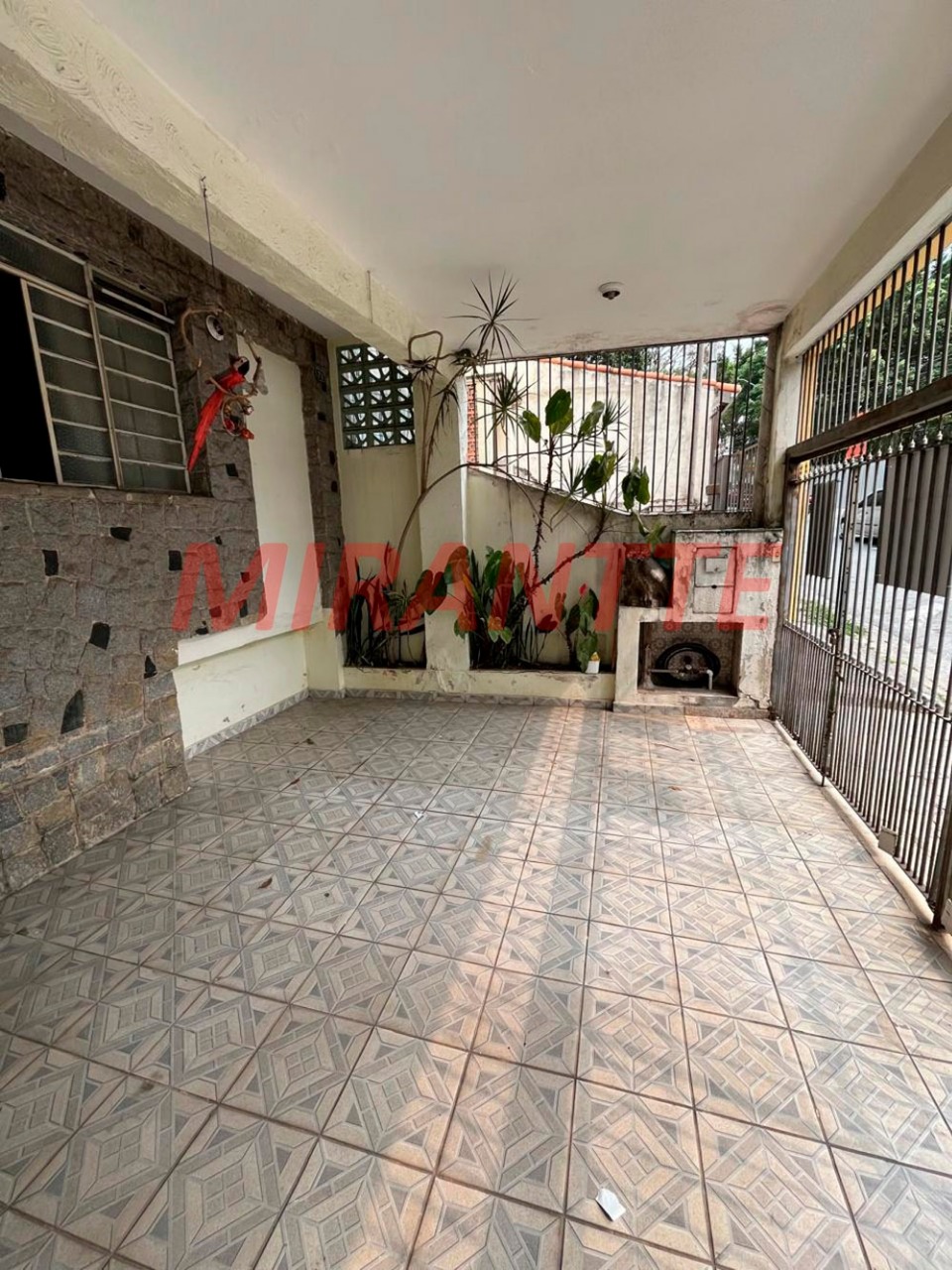 Sobrado de 157m² com 2 quartos em Parada Inglesa