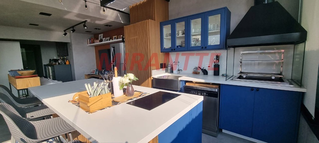 Apartamento de 165m² com 3 quartos em Santa Teresinha