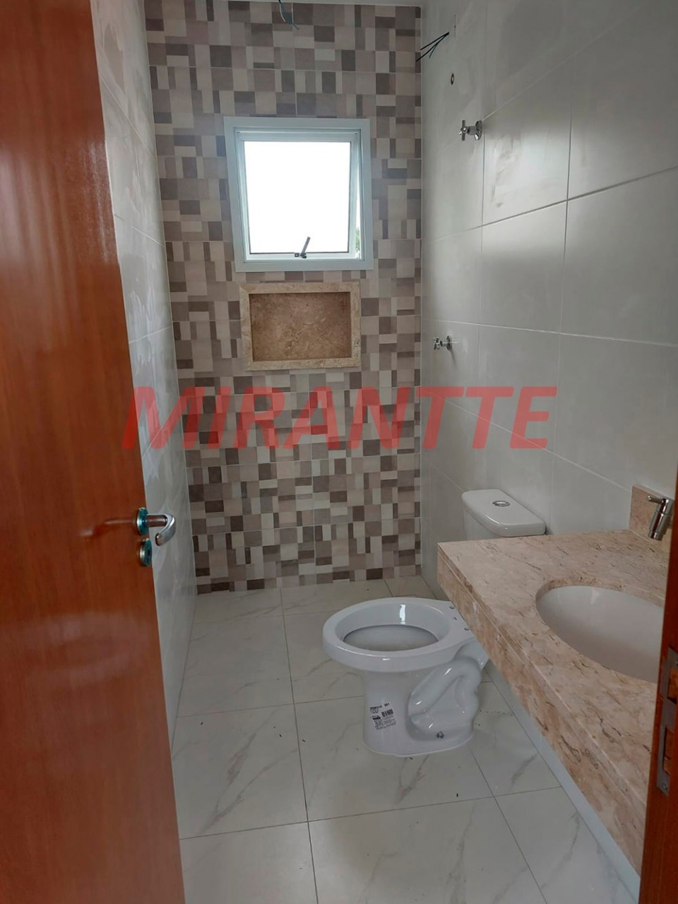 Apartamento de 42.8m² com 2 quartos em Vila Mazzei