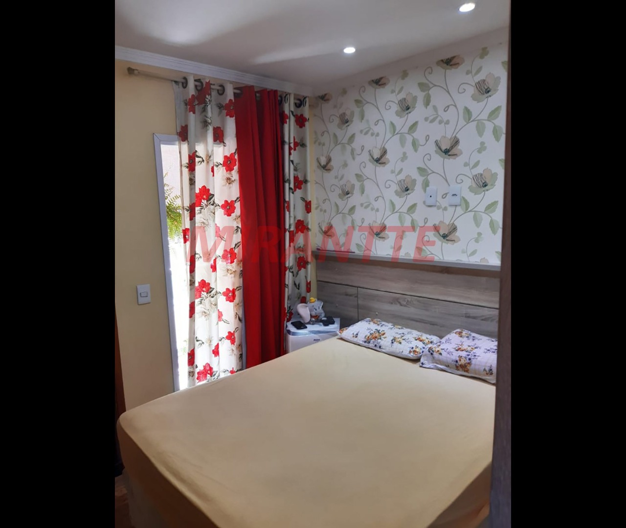 Cond. fechado de 70m² com 2 quartos em Vila Gustavo