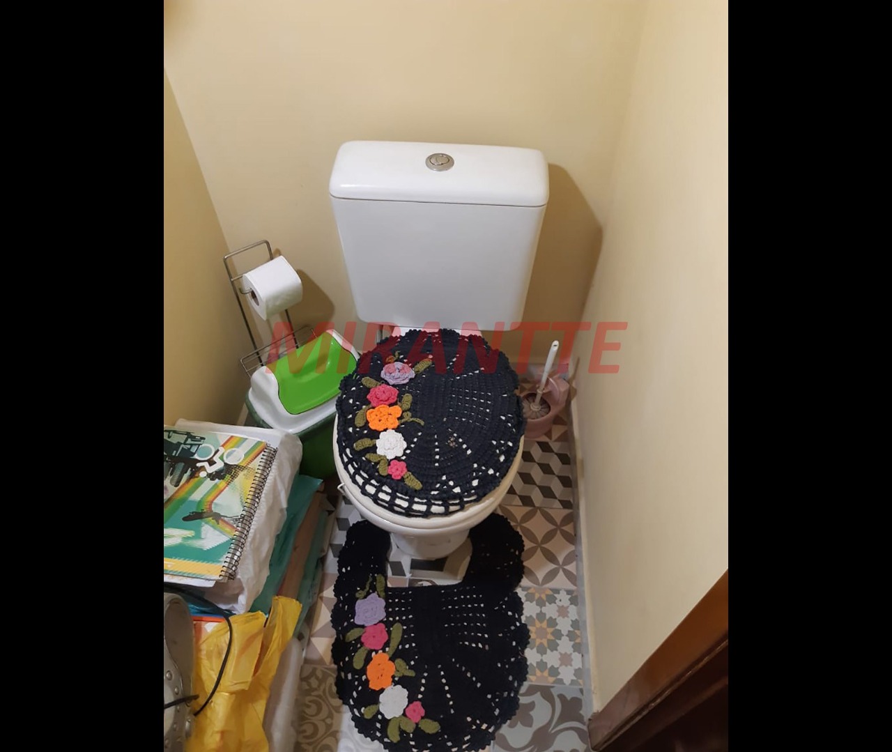 Cond. fechado de 70m² com 2 quartos em Vila Gustavo