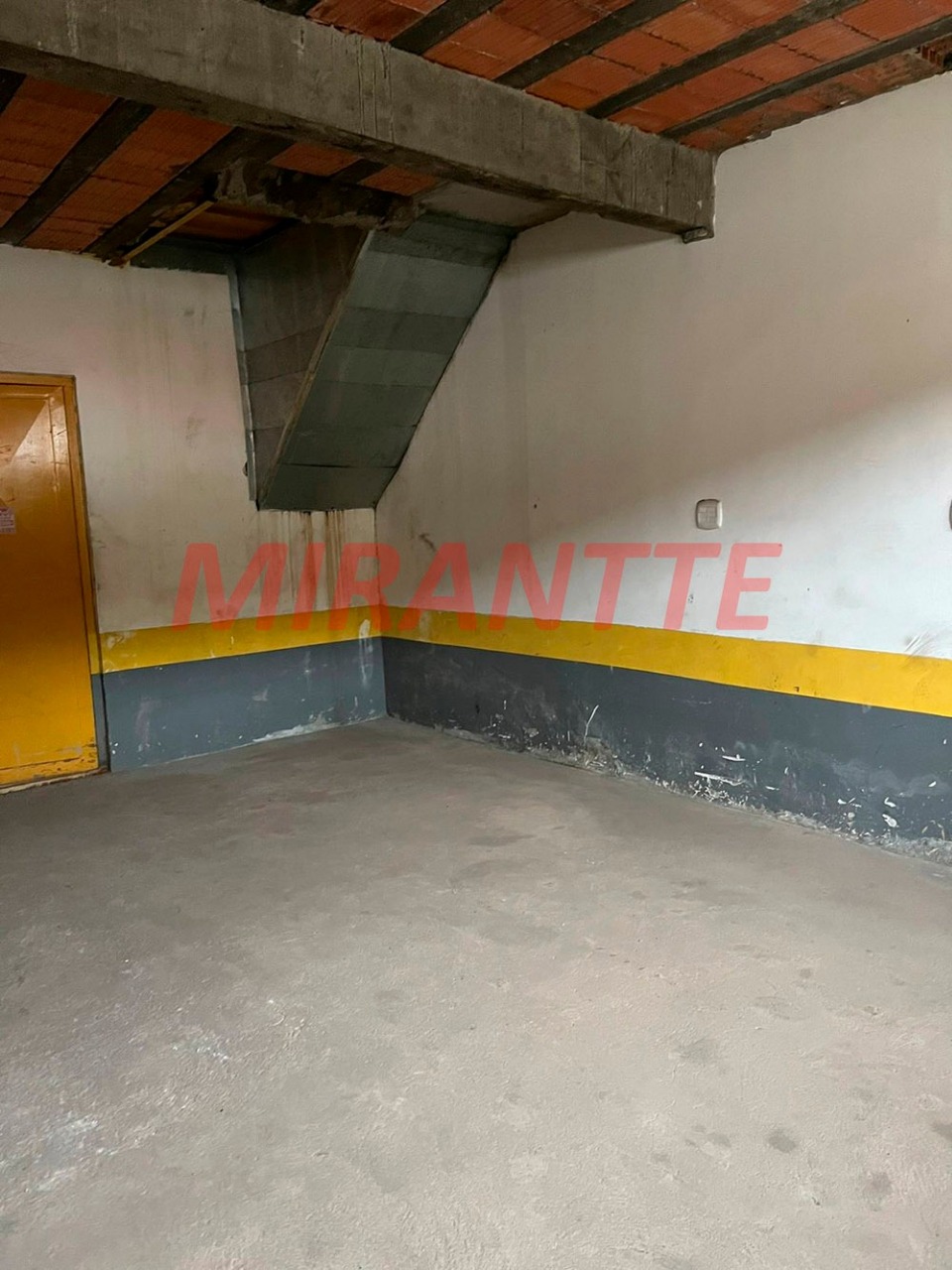Galpao de 250m² em Parque Casa De Pedra