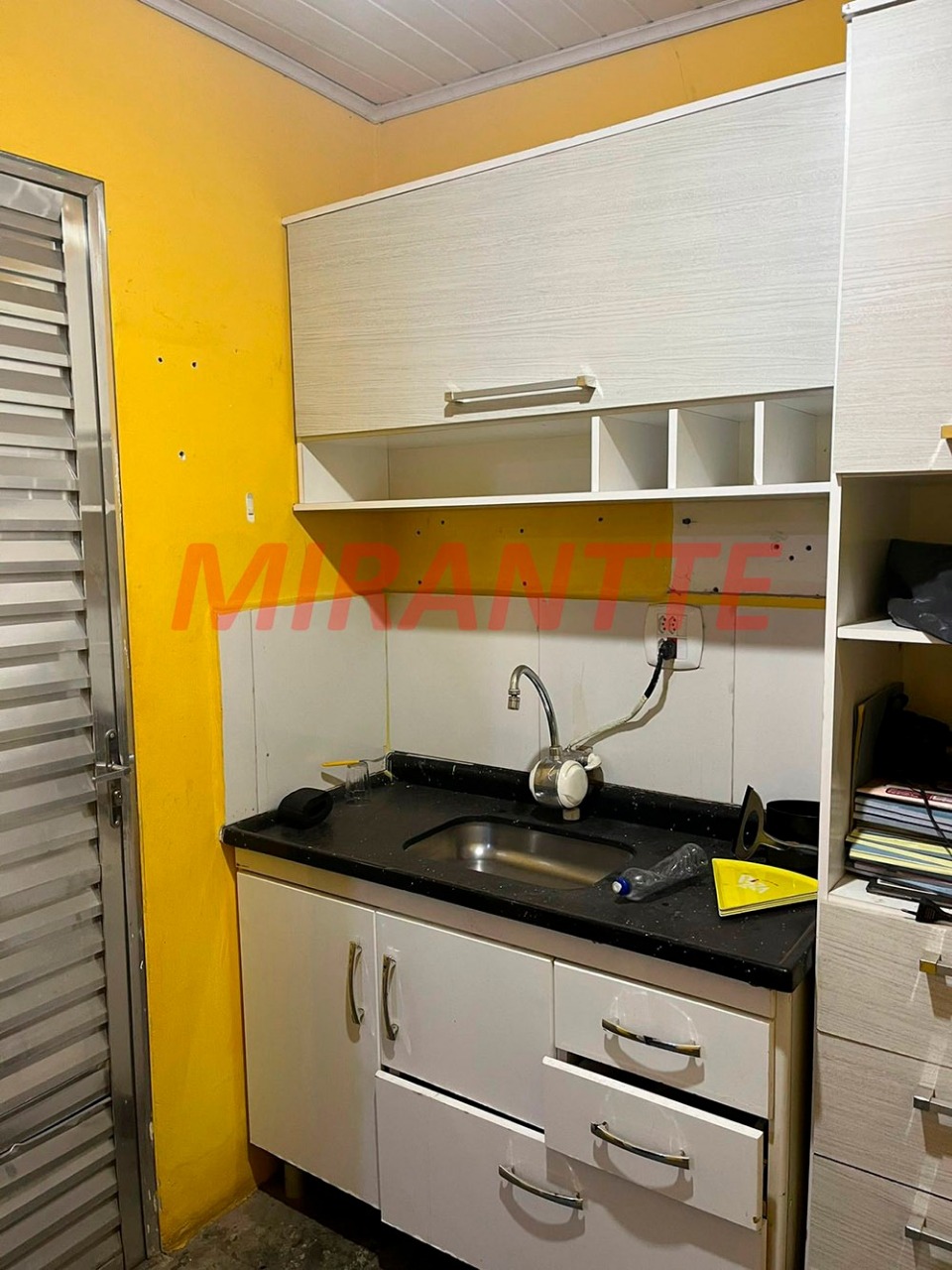 Galpao de 250m² em Parque Casa De Pedra