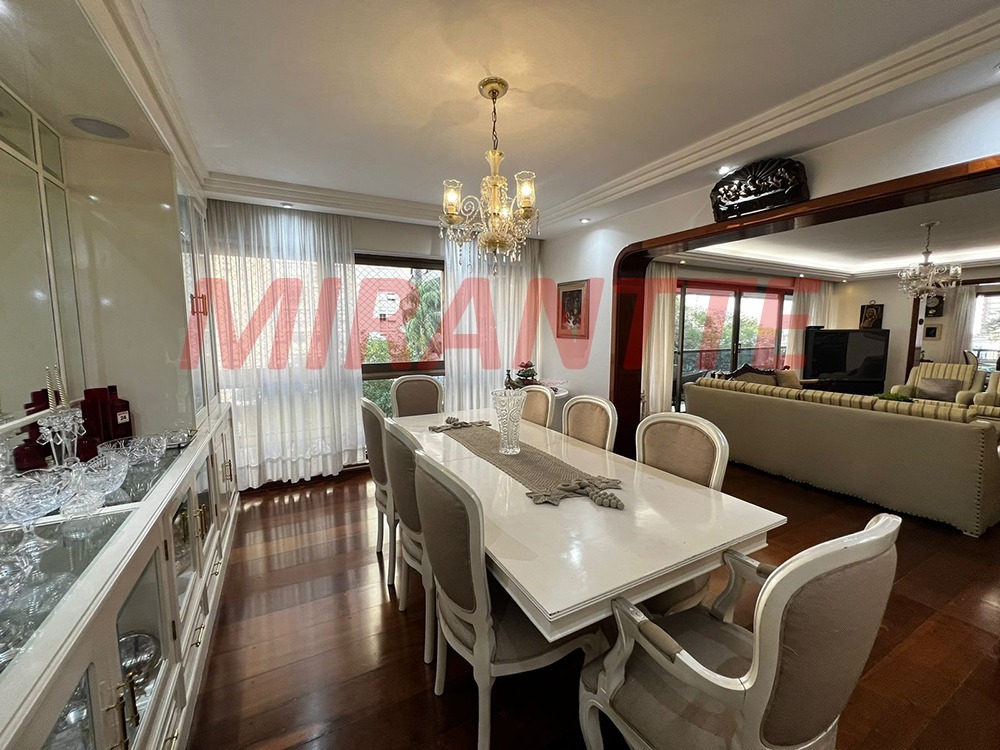 Apartamento de 329m² com 4 quartos em Santana