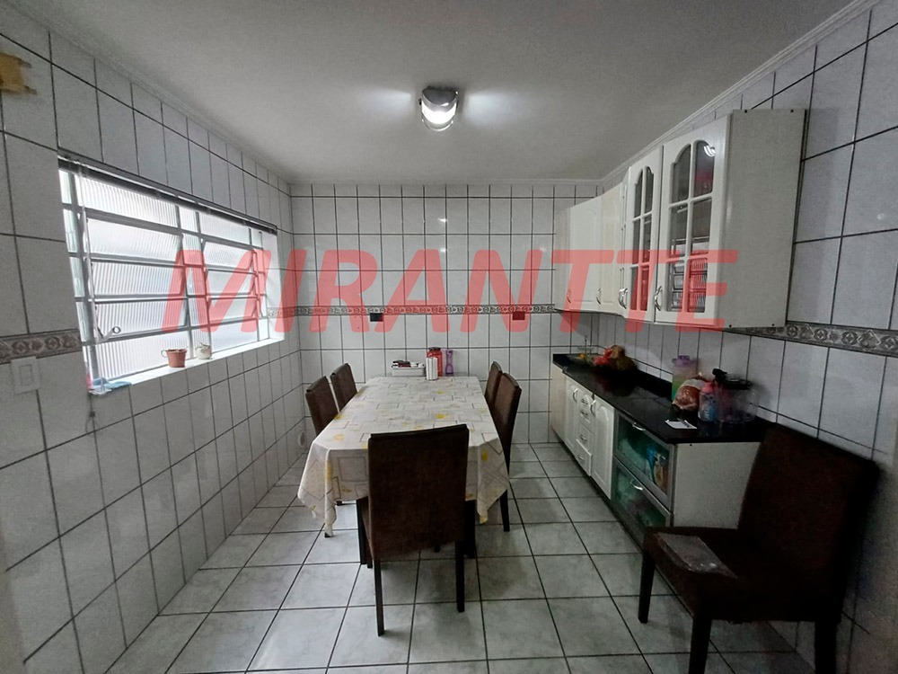 Sobrado de 240m² com 3 quartos em Vila Medeiros
