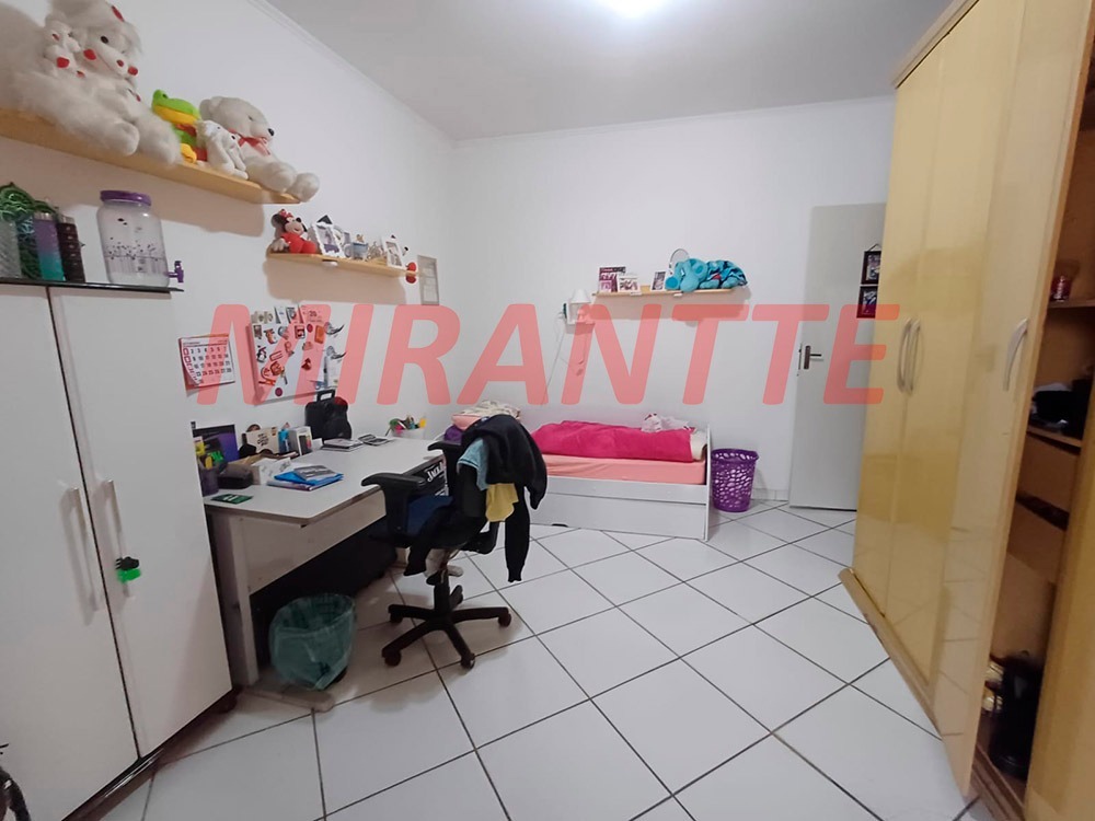 Sobrado de 240m² com 3 quartos em Vila Medeiros