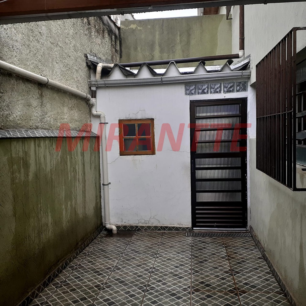 Sobrado de 150m² com 2 quartos em Santa Teresinha