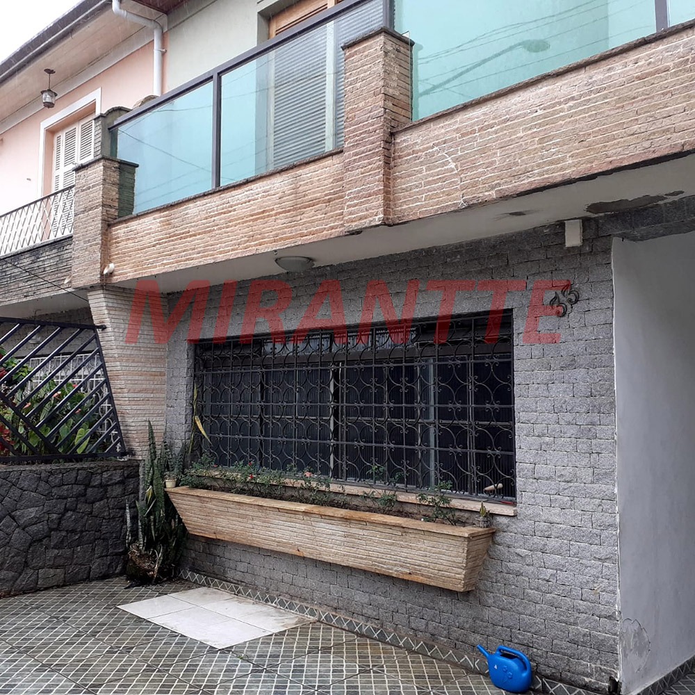 Sobrado de 150m² com 2 quartos em Santa Teresinha