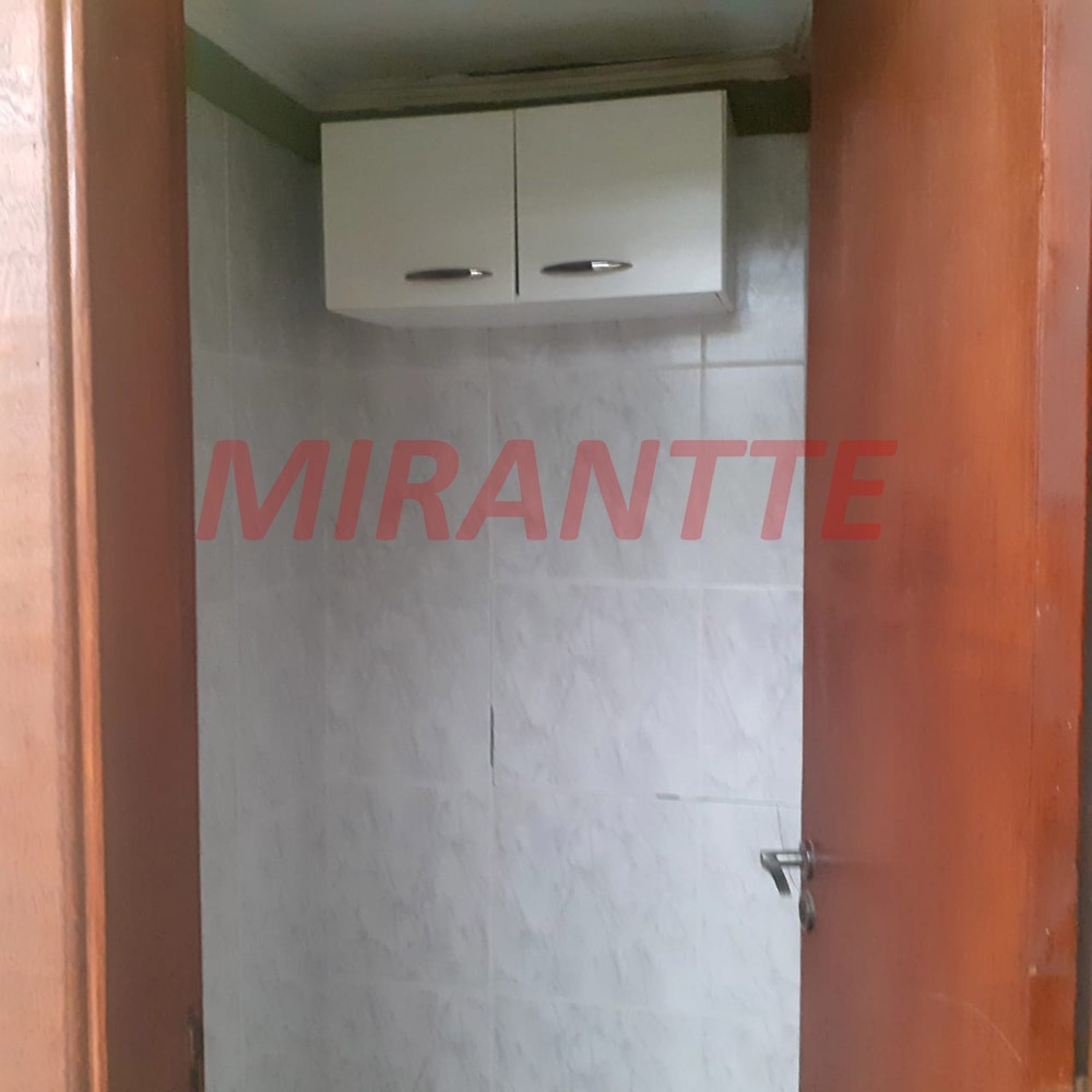 Sobrado de 150m² com 2 quartos em Santa Teresinha