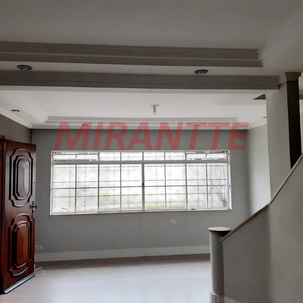 Sobrado de 150m² com 2 quartos em Santa Teresinha