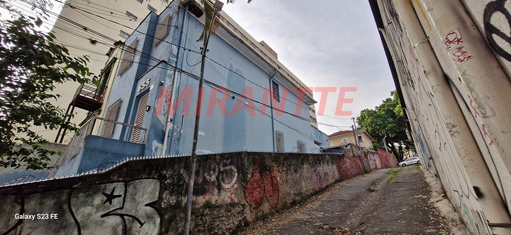 Terreno de 0m² em Santana