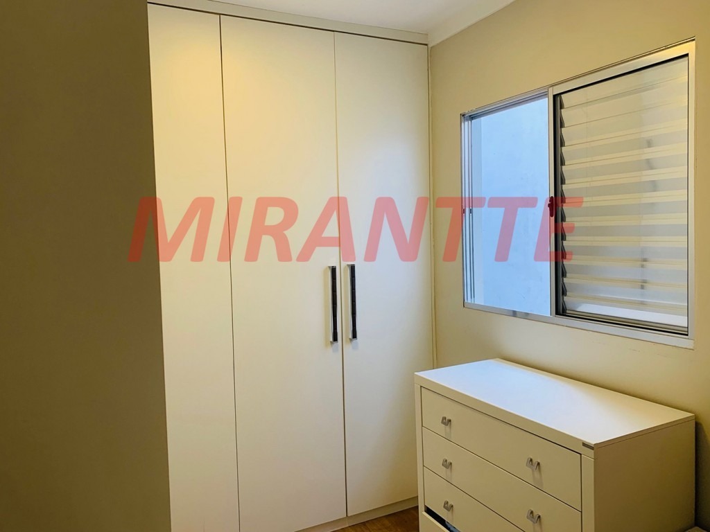 Cond. fechado de 130m² com 3 quartos em Chora Menino